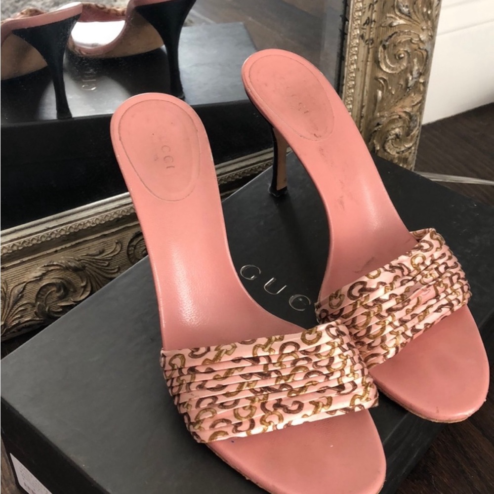 GUCCI heeled sandal 💯authentic